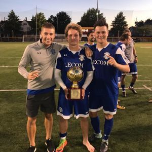 Meet your Posher, Lee